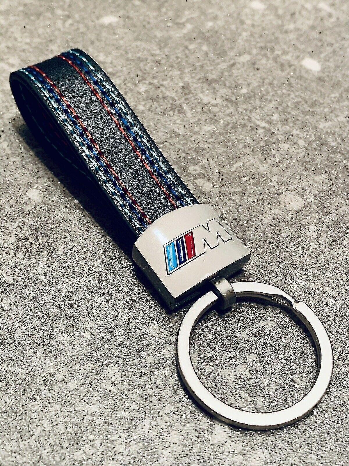 10 idées cadeau pour fan de BMW à offrir en 2026