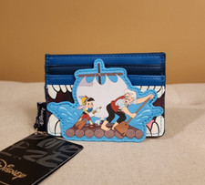 Cartera Portatarjetas Loungefly Disney Pinocho Monstruo Escena Ballena NUEVA