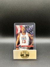 1996 SkyBox USA Basketball Shaquille O’Neal #67 Team USA Card – Shaq Internation