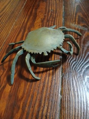Vintage brass crab lift top moveable claws trinket box cigarette Vintage brass crab lift top moveable claws trinket box cigarette