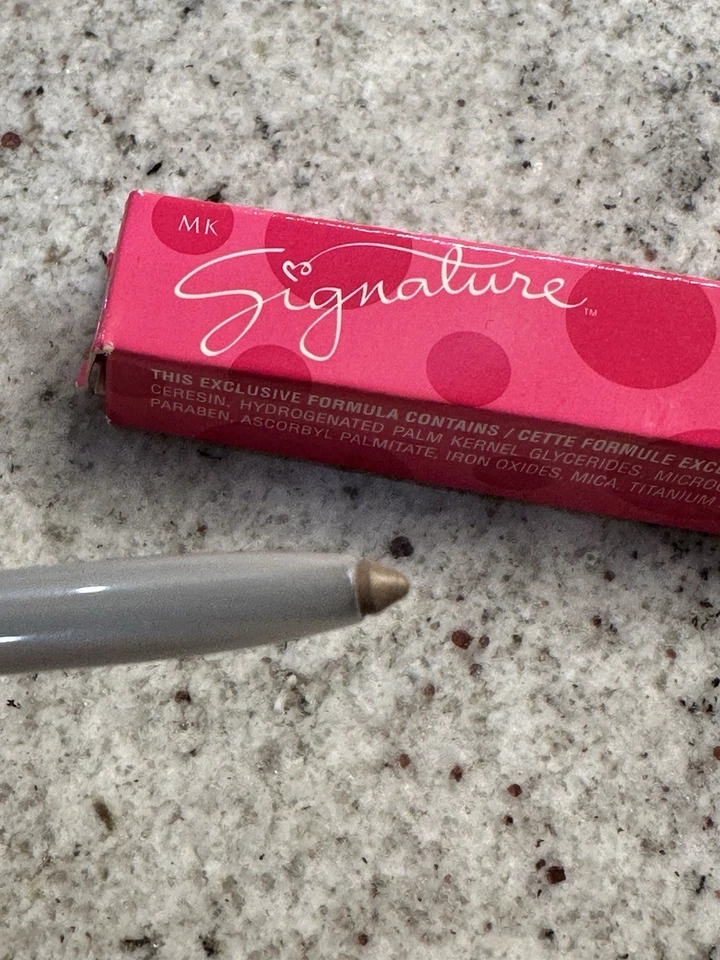 Mary Kay Signature Brow Liner BLONDE 9152 .01 oz - Image 2 of 3