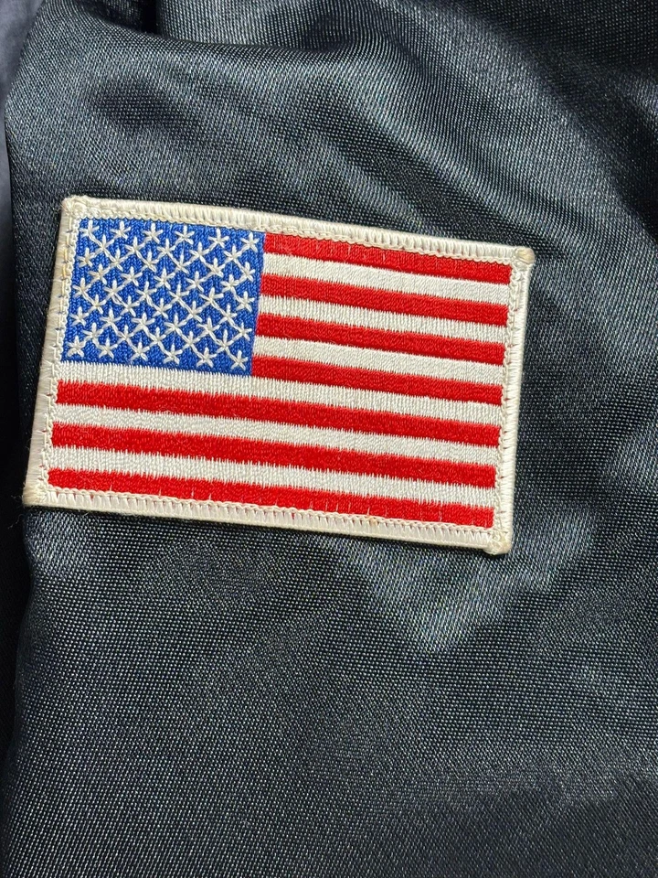 Куртка мужская Blauer средняя темно-синяя Bomber Thinsulate утепленная сделано с флагом США - Изображение 4 из 4