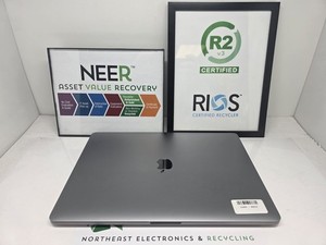 15in MacBook Pro 2018 | eBay