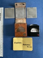 Deutscher OMBRUX SEC Belichtungsmesser mit Ledertasche Anleitung 2 x Metall ValTables