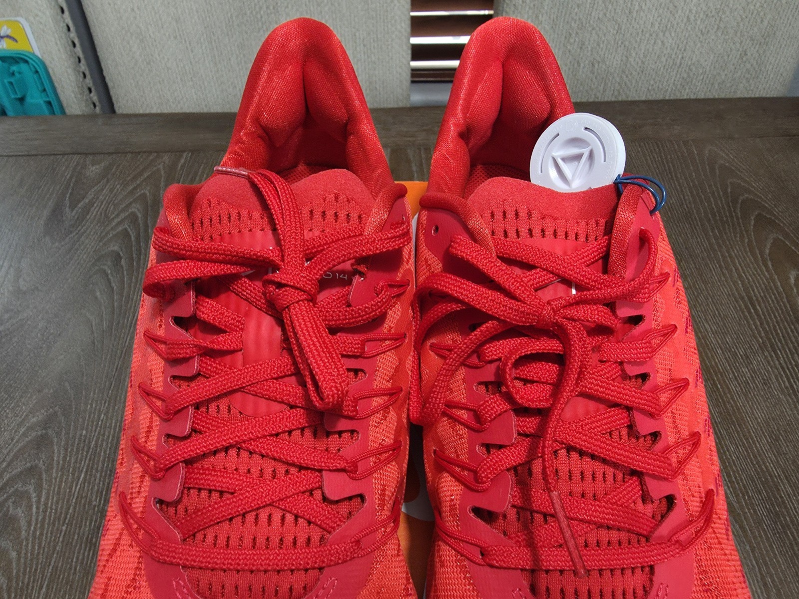 Nike Air Zoom Vomero 14 TB Team Red White CK1969-600 Size 11.5 thumbnail 3