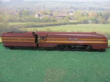 Hornby Streamlined Coronation Class 