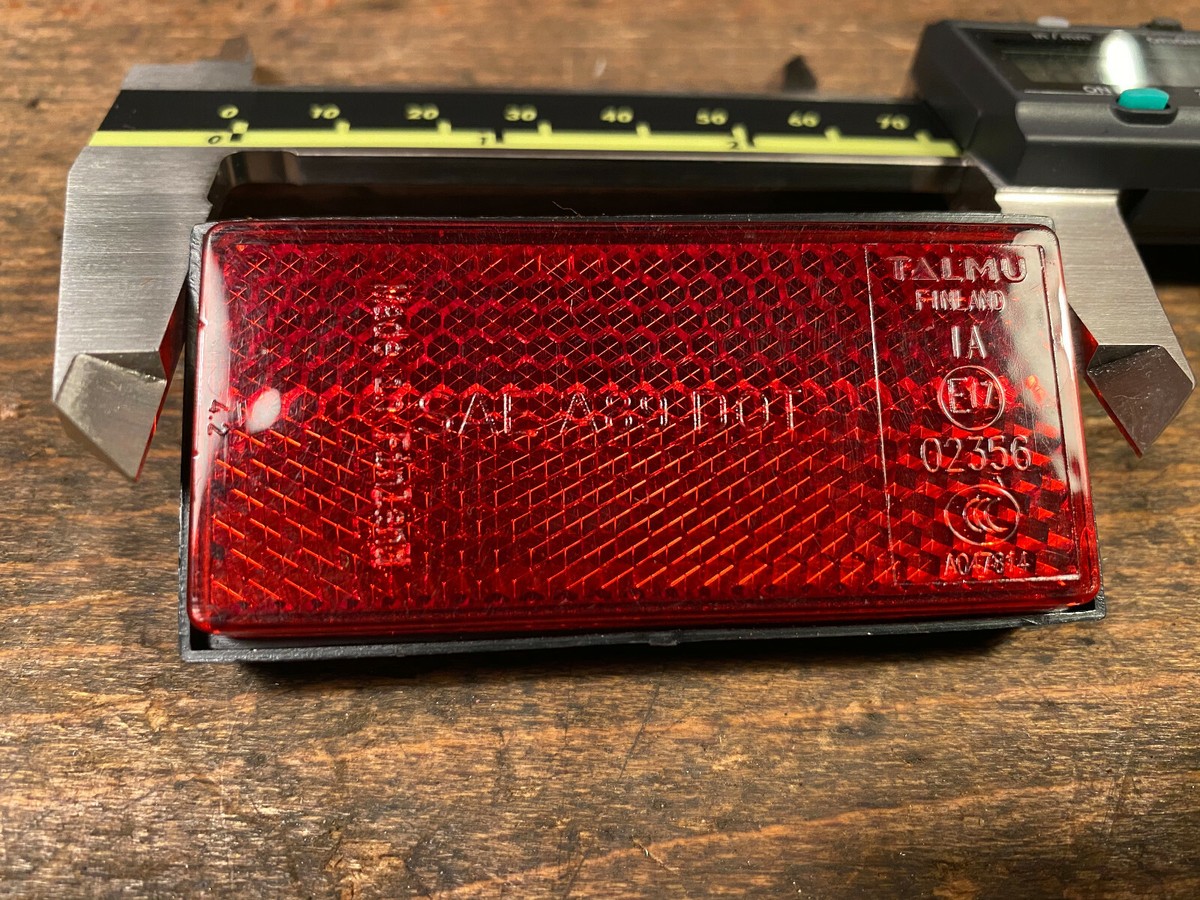 59251-90 HARLEY® REFLEKTOR SCHUTZBLECH e17 RÜCKSTRAHLER KATZENAUGE 