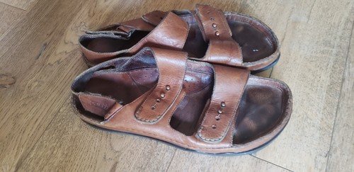 earth kalso negative heel - Gem