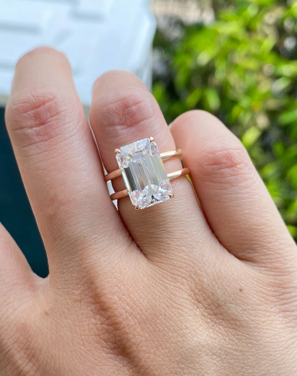 Emerald cut gold sale band engagement rings