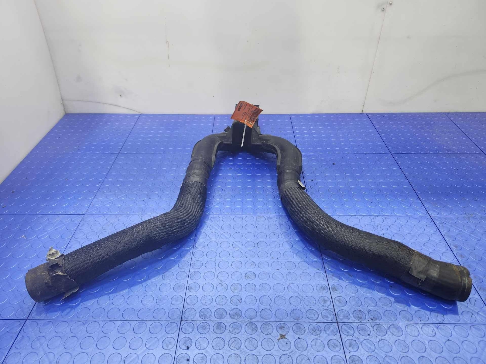 17-24 Maserati Ghibli 3.0L Air Inlet Sleeve Center Assembly Genuine OEM