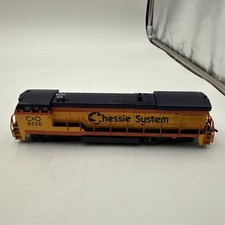 BACHMANN HO SCALE CHESSIE SYSTEM BQ23-7 DIESEL LOCOMOTIVE #8226 - TESTED *READ*