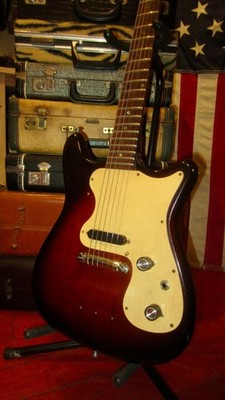 Vintage 1966 Epiphone Olympic Sunburst With Hardshell Case