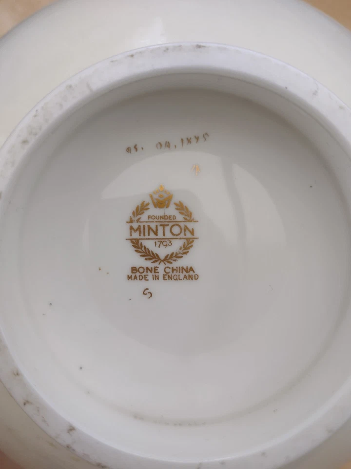 Minton Bowl 9x4in Approx - Image 2 of 2
