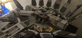 LEGO Star Wars: Millennium Falcon (75105)