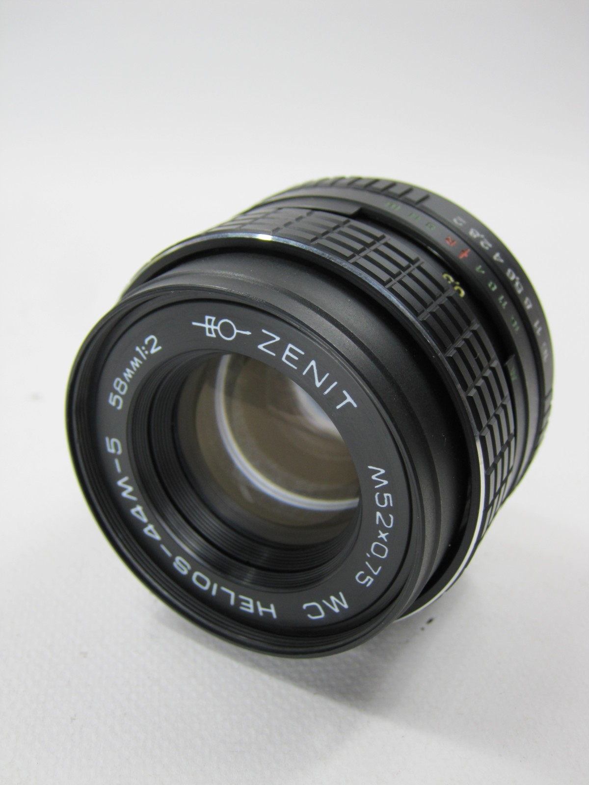 Helios-44M 58mm F/2 [MC]