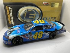 2006 Jimmie Johnson 48 Lowe's SeaWorld Shamu RCCA Elite 1:24 1/548 NASCAR