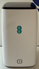 EE 5GEE Smart Hub &ndash; 5G Mobile Broadband WiFi Router DualBand 2.4/5GHz
