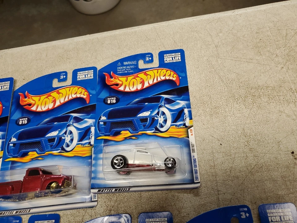 Autobús Cadillac Truca Fast Hooligan Krazy 2001 primeras ediciones 1-4 6-10 Hot Wheels Foto 3 de 4