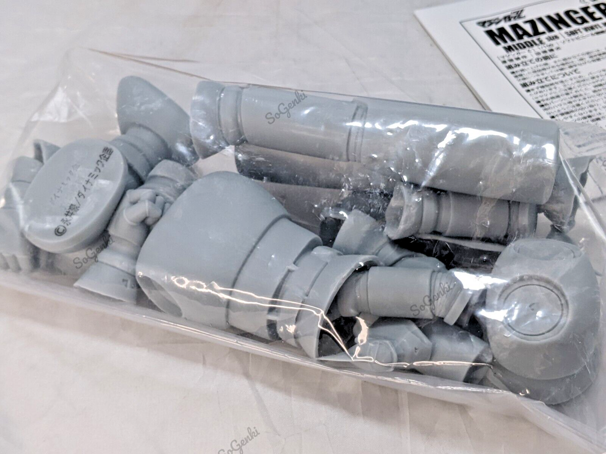 Mazinger Z Soft Vinyl Model Kit 1:100 Middle Size Kaiyodo Mazinger Z Soft Vinyl Model Kit 1:100 Middle Size Kaiyodo