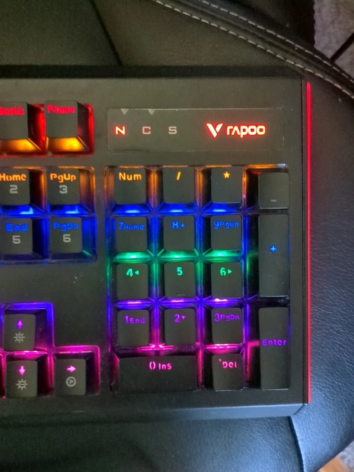 Rapoo V500L USB Wired Mechanical Gaming QWERTY Keyboard black, lighted - Image 3 of 4