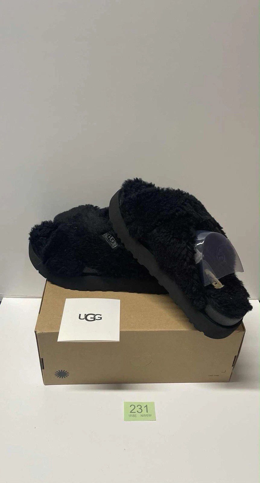 UGG Scivolo donna Fuzz Sugar Cross nero taglia UK 4 nuovo con scatola