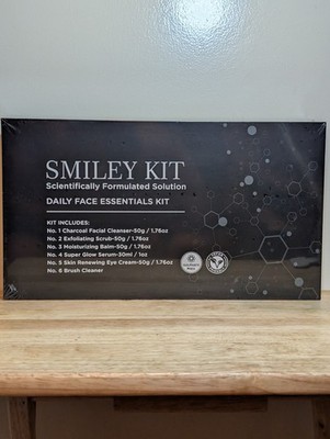 BRAND NEW Smiley Kit Daily Face Essentials Beauty Care Health Grooming Cleanser