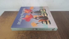 Making Peg Dolls: Over 60 fun, creative projects for children and adults