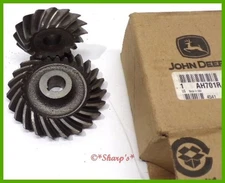 AH701R H391R * John Deere H Fan Shaft and Governor Gear & Pinion Set * NOS * USA