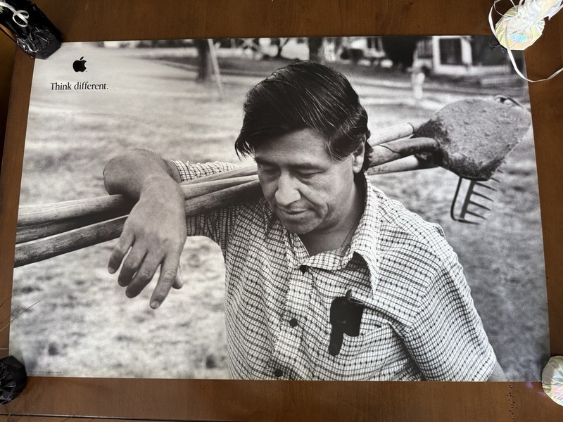 Apple Think Different Advertising Poster Cesar Chavez 24x36 Vintage 1998 NICE