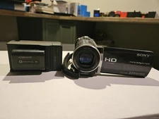 Sony Handycam Digital HD Video Camera Recorder HDR-cx110