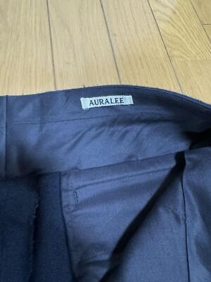 AURAALEE Linen Silk Tweed Slacks A24SP02LS Dark Navy 5 Used AURAALEE Linen Silk Tweed Slacks A24SP02LS Dark Navy 5 Used