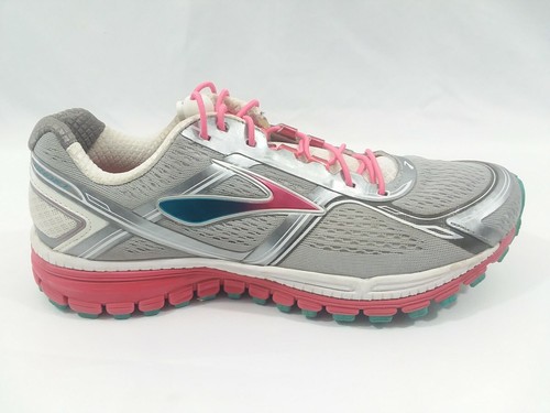 brooks ghost size 8