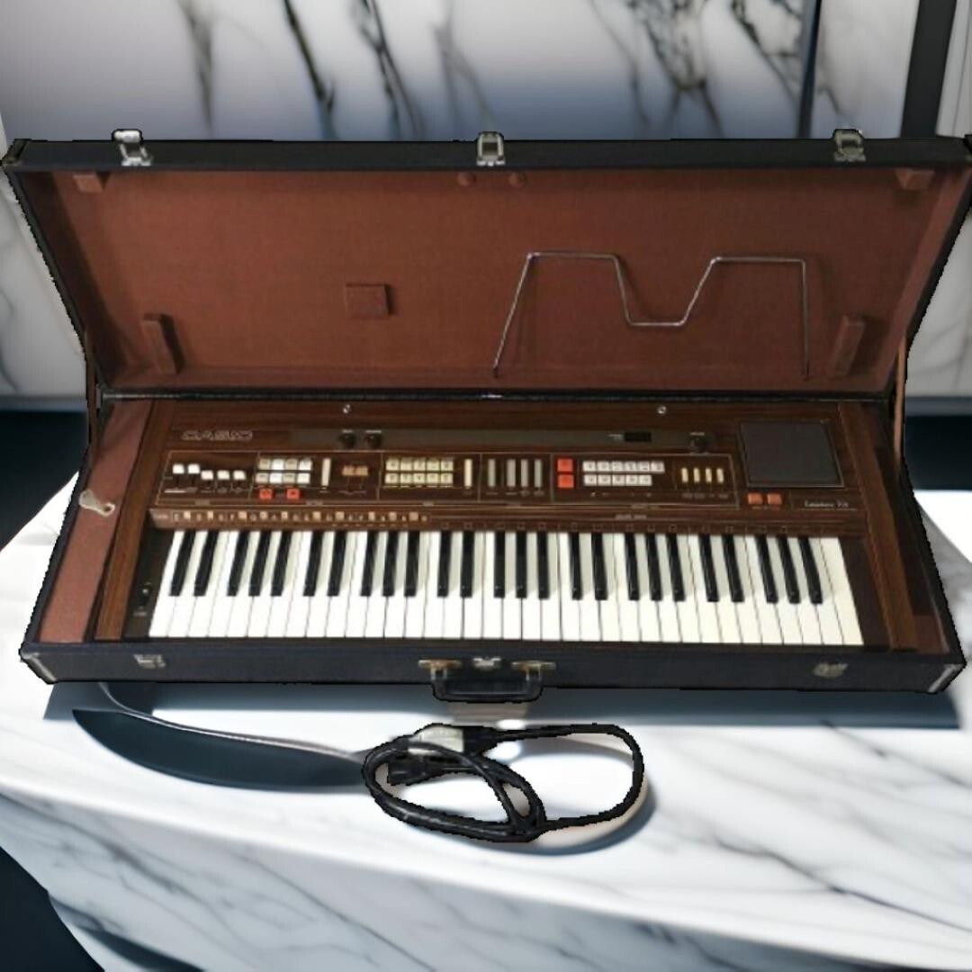 極美品CASIO CT-701 カシオトーンエレクトーン　アナログシンセサイザー Casio Casiotone CT-701 61-Key Electronic Piano Vintage