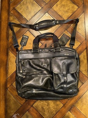 Tumi Laredo Leather Large Briefcase Luggage Bag Black Carry On 17.5'' X 14'' X 7''