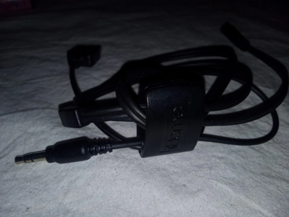 Original Ihome Micro USB a 3.5mm y Adaptador USB Carga para iBN16 IDM8 iDM11 iDM12 Foto 2 de 3