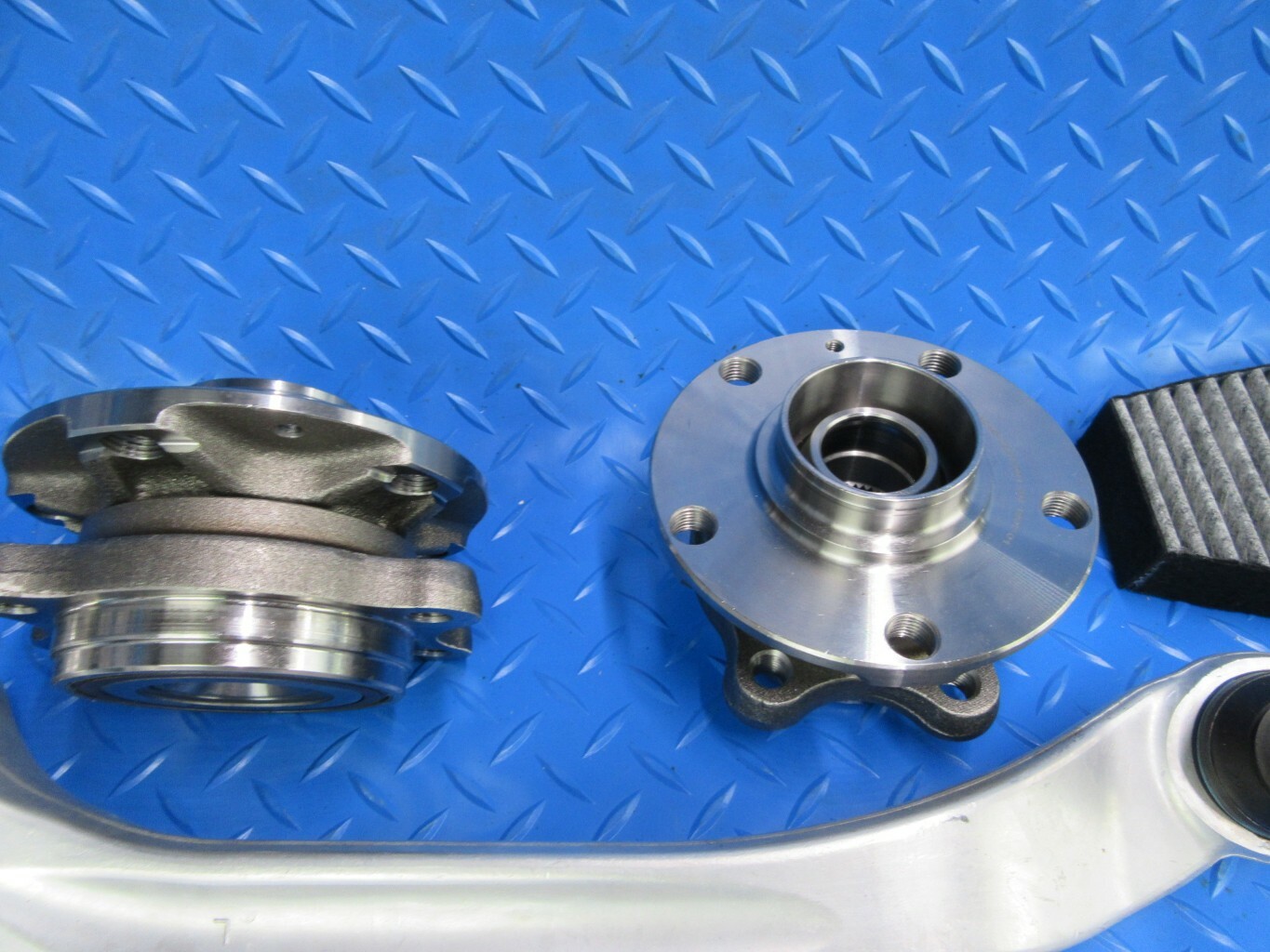 Bentley Flying Spur Gt Gtc suspension bearings filters service kit #7779 