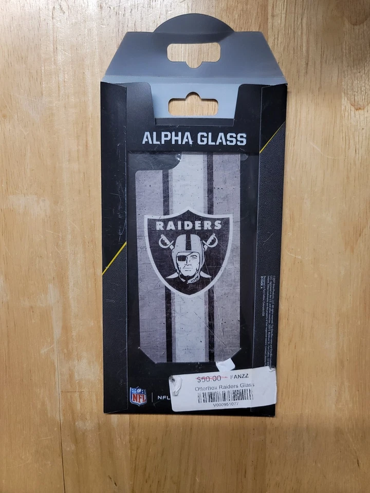 Raiders Otter Box Alpha Glass IPhone 6/6s, 7, 8 - Image 2 of 4