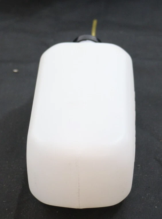 Du-Bro Remote Control 12oz Glow Fuel Tank Model S-12 - Image 2 of 3