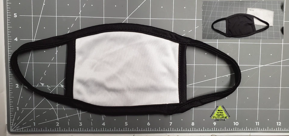 Máscara blanca de 10 sublimación en blanco para niños pequeños/niños con bolsillo de filtro negro 3T-6T Foto 4 de 4