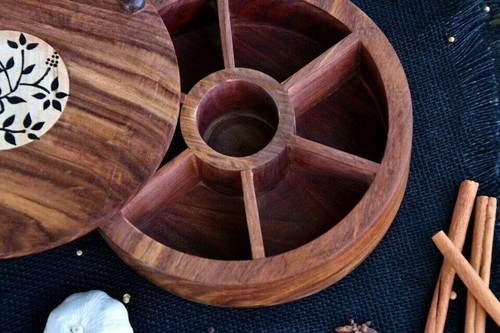 Handcrafted Wooden Spice Box with 7 Compartments & Spoon Sheesham Masala Dabba - Picture 3 of 6