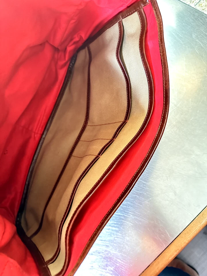 Bolsa de ombro Marc Nelson marrom lona e couro tiracolo unissex EUA - Imagem 2 de 4