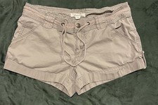 Forever 21 Women Shorts size 27 US