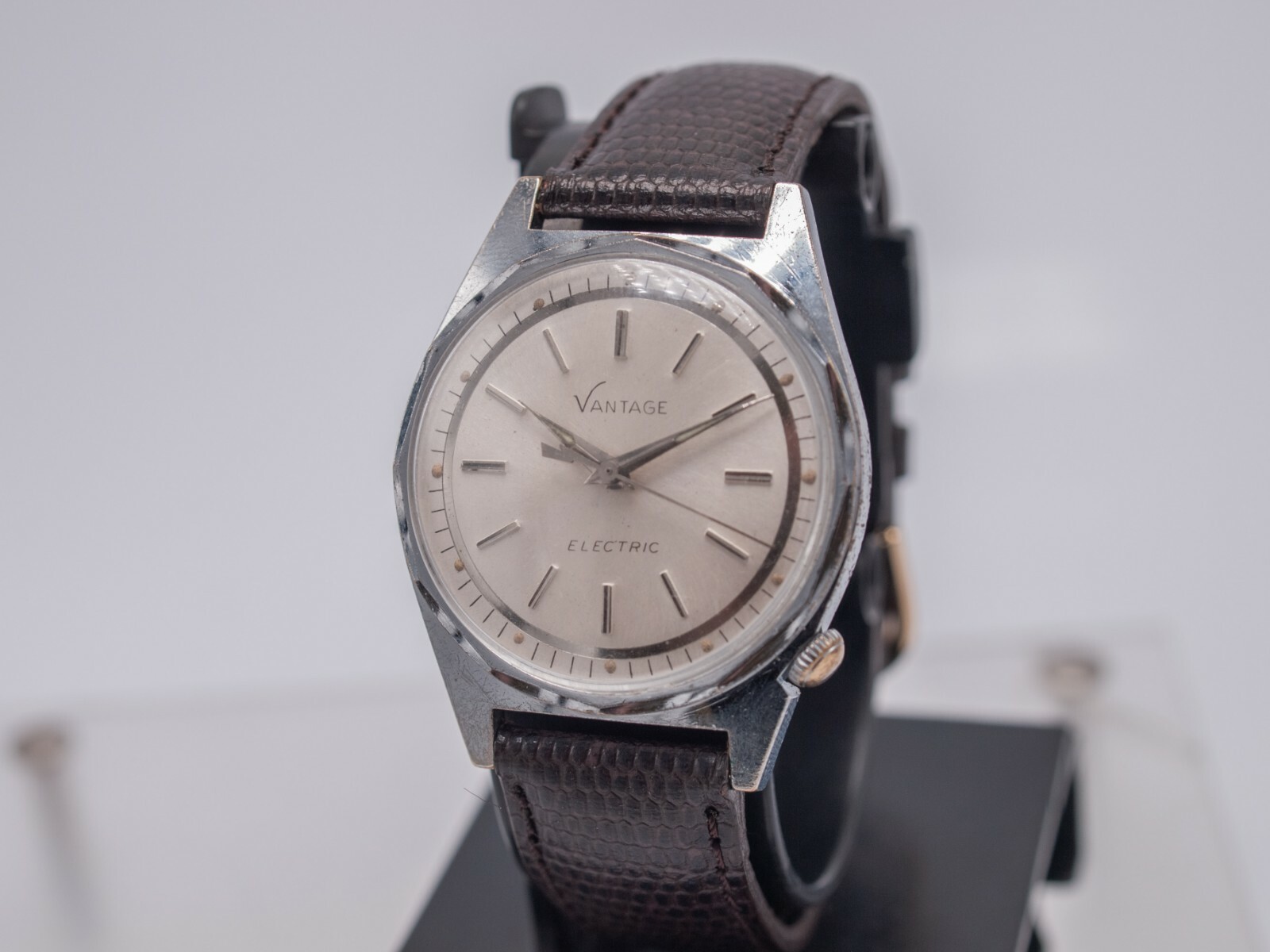 No Run 1970s - Vantage Electric 36mm Men's Watch Cal. Ricoh 130E / Hamilton  505