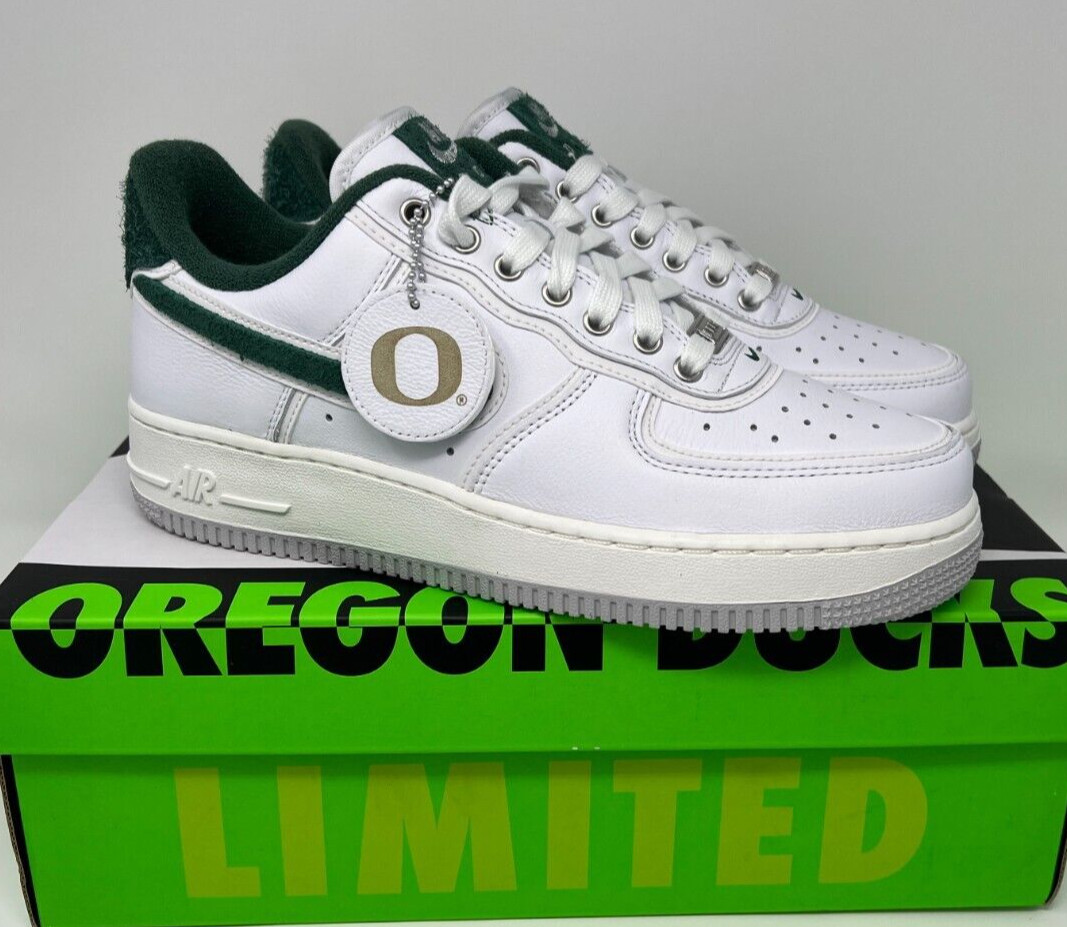 Nike Air Force 1 Low '07 Premium University of Oregon PE Shoes Size 7.5
