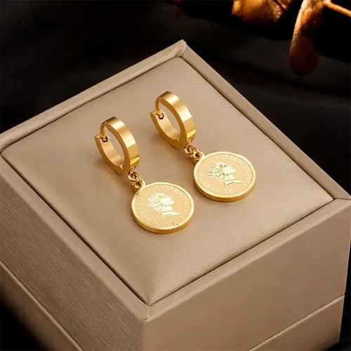 18K Gold Filled Round Coin Earrings With Engraved Queens Head Hoop