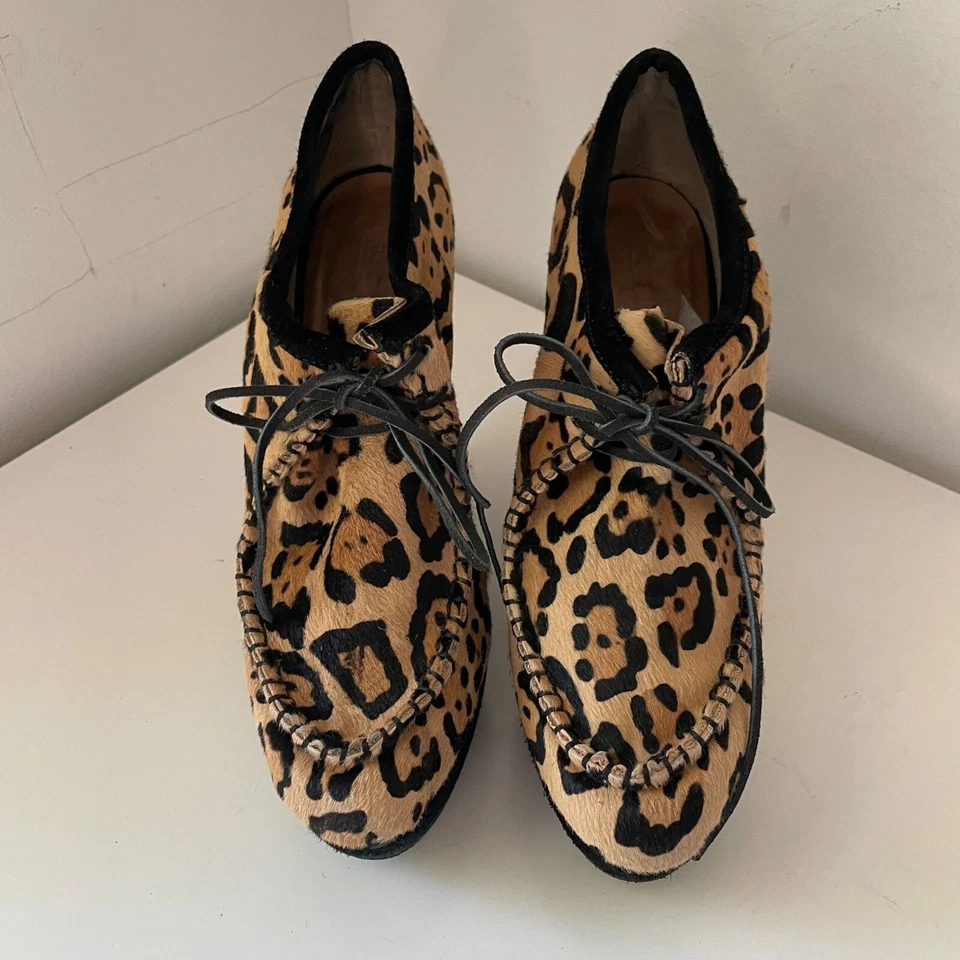 Botines de cuña L.A.M.B pelo de pony para mujer talla 10 bronceado negro estampado de leopardo Foto 3 de 4