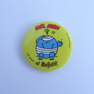 Vintage Mr Men Beefeater Pin Anstecker Mr Bump 1986