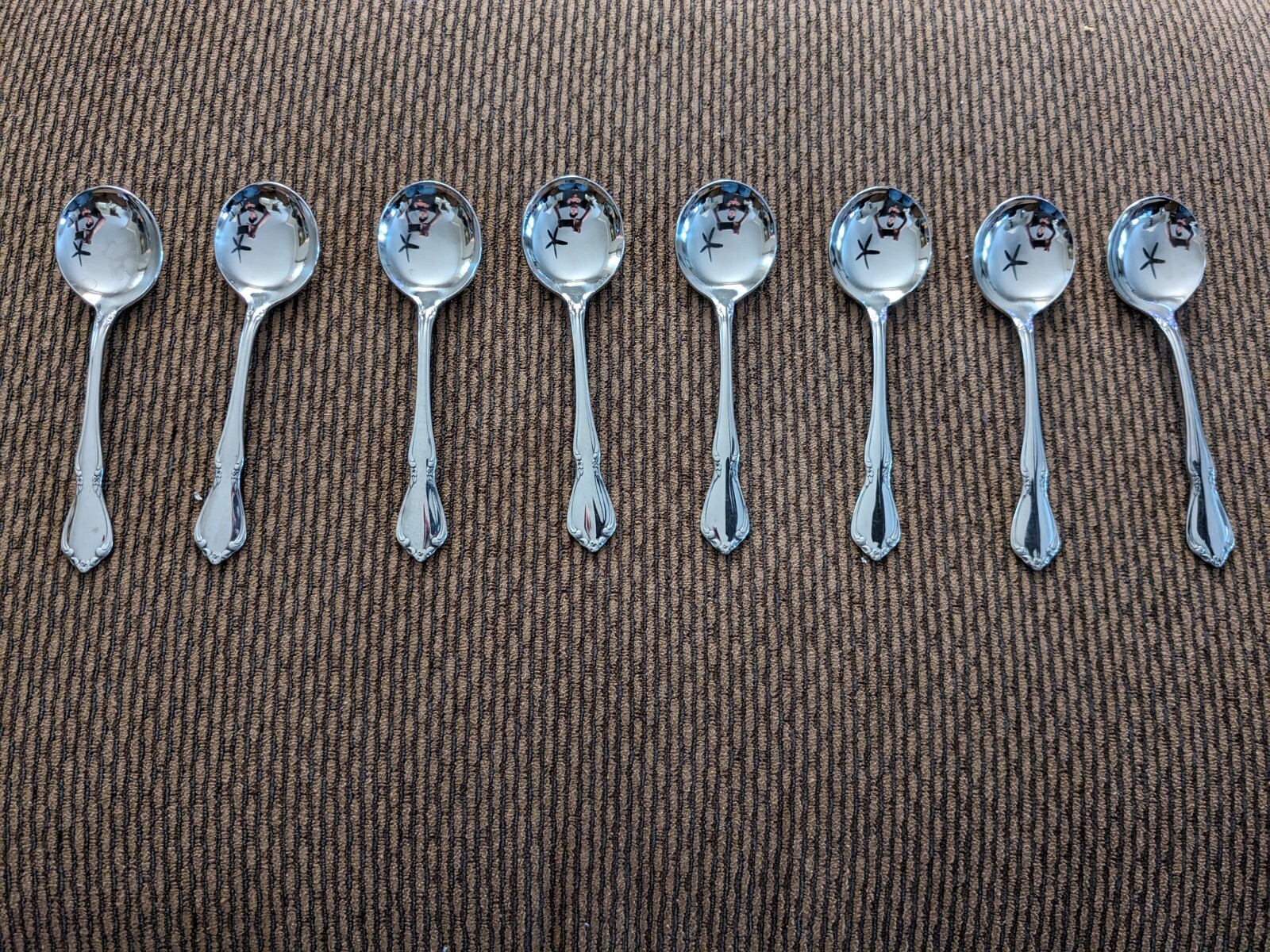 Oneida CHATEAU Round Soup Spoons Lot Of 8 Community 18/8 Stainless 5 3/