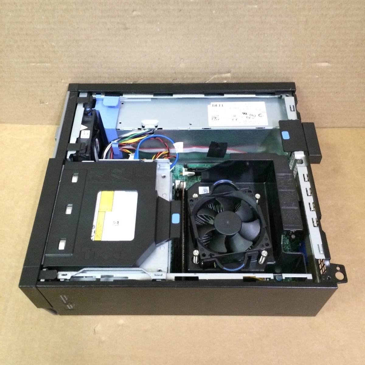 Dell OptiPlex 3020 SFF i3 3.4GHz 16GB 500GB HDD DVD/RW WiFi Win 10
