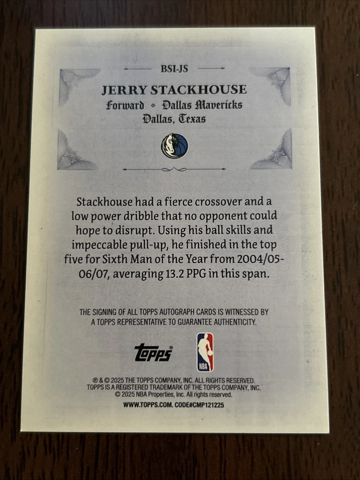 Jerry Stackhouse Auto TOPPS 2025 26 Baloncesto Dorado/50 Firmado y Sellado SSP Foto 2 de 2